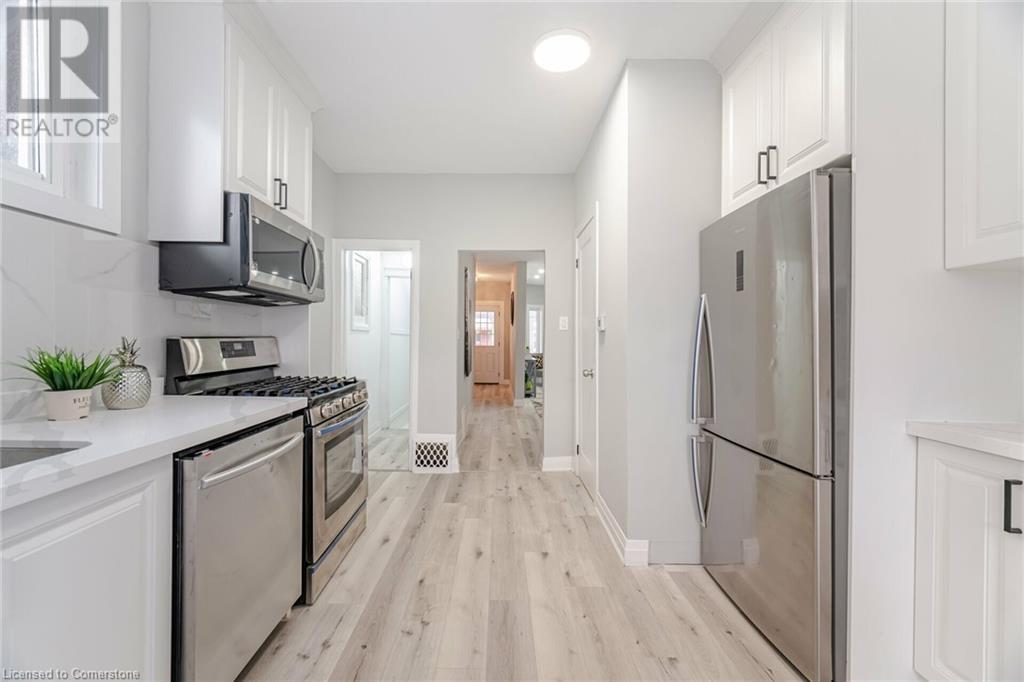 24 Keith Street, Hamilton, Ontario  L8L 3S1 - Photo 2 - 40685177