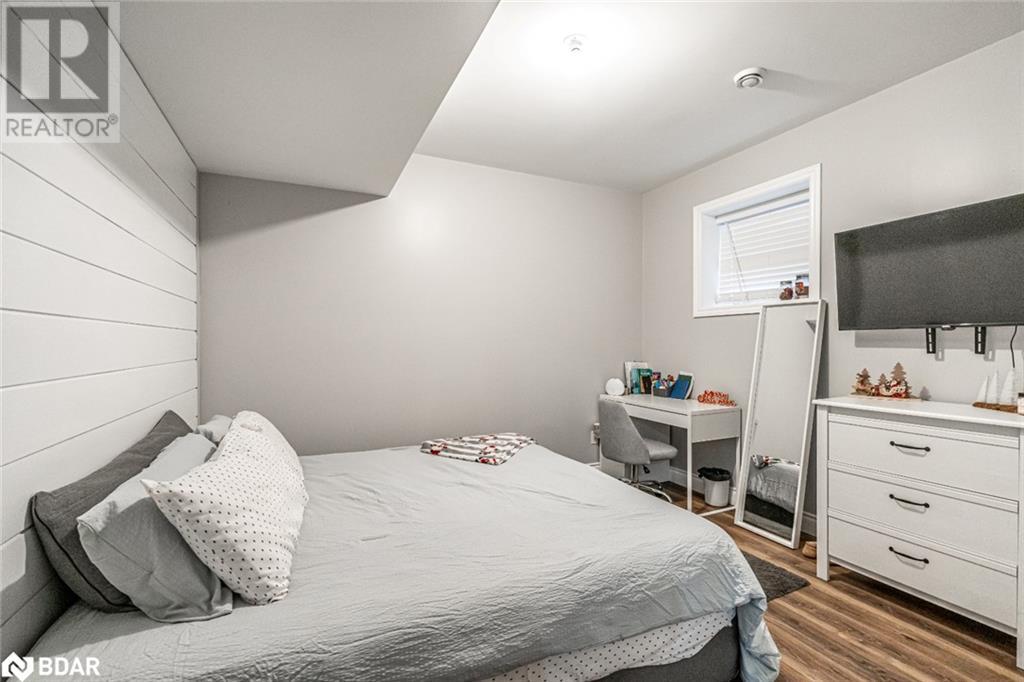 45 Evergreen Avenue, Tiny, Ontario  L0L 1P0 - Photo 17 - 40685181