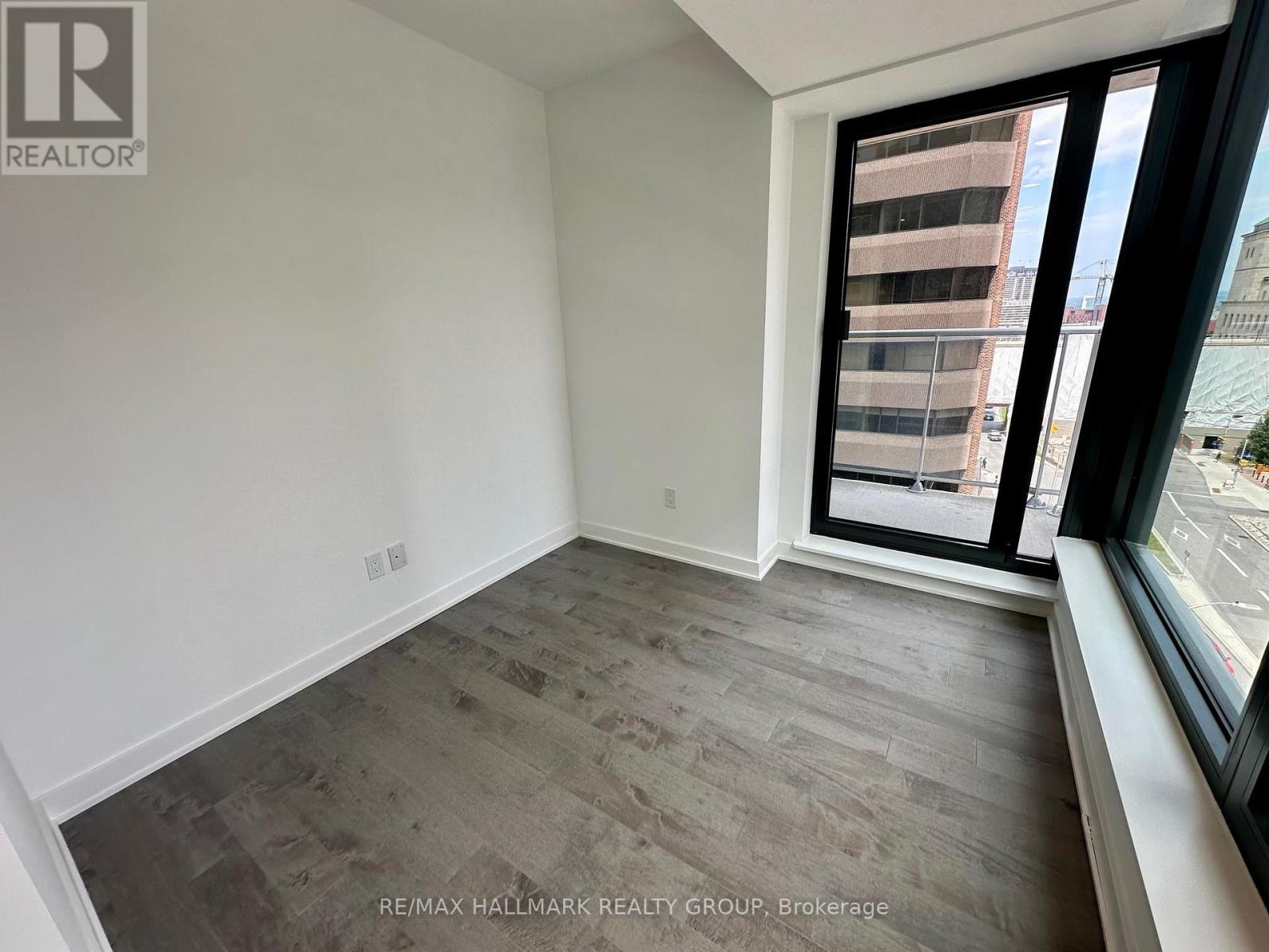 Property at 706 - 340 QUEEN STREET image 3