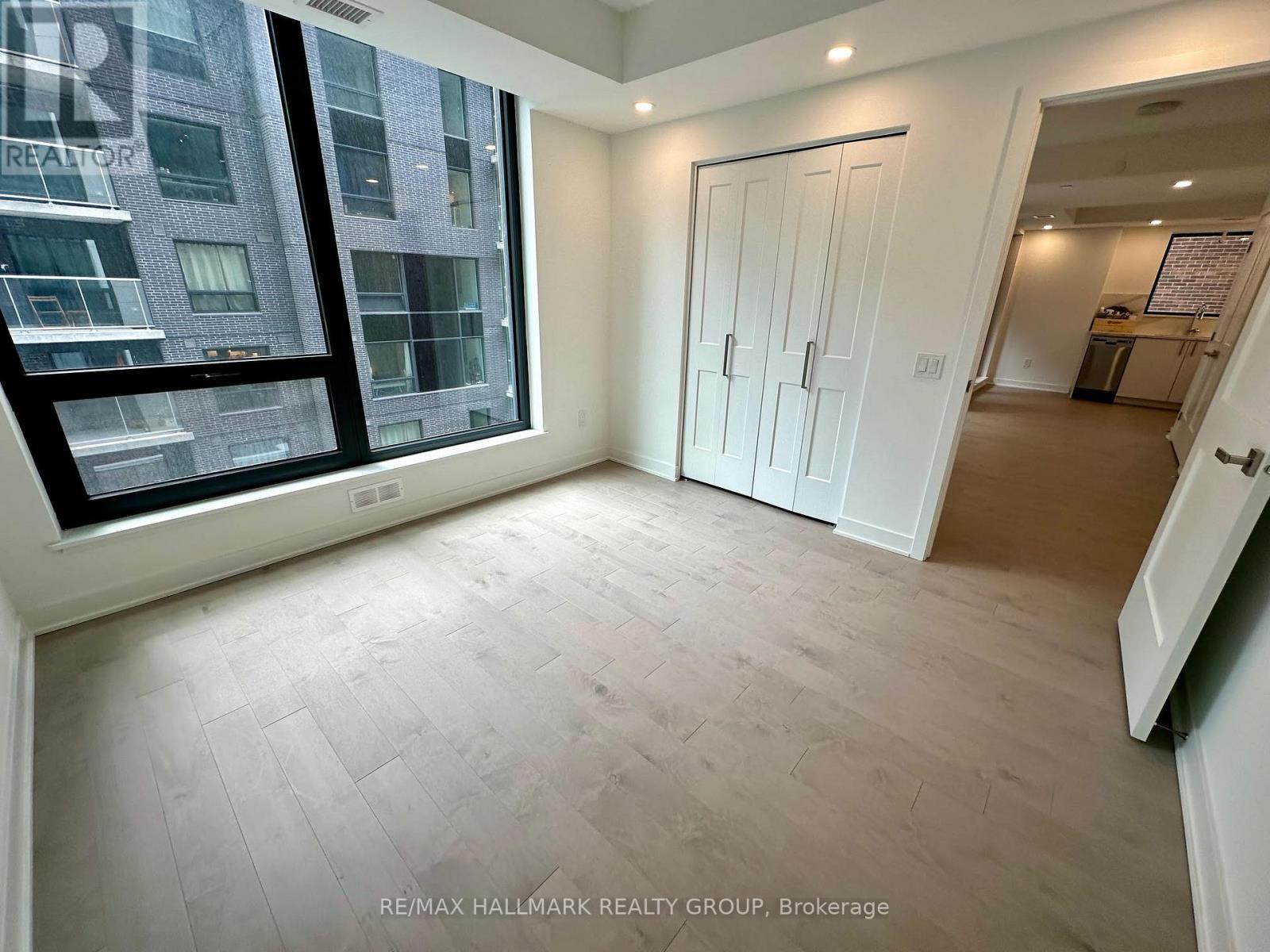 Property at 711 - 340 QUEEN STREET image 2