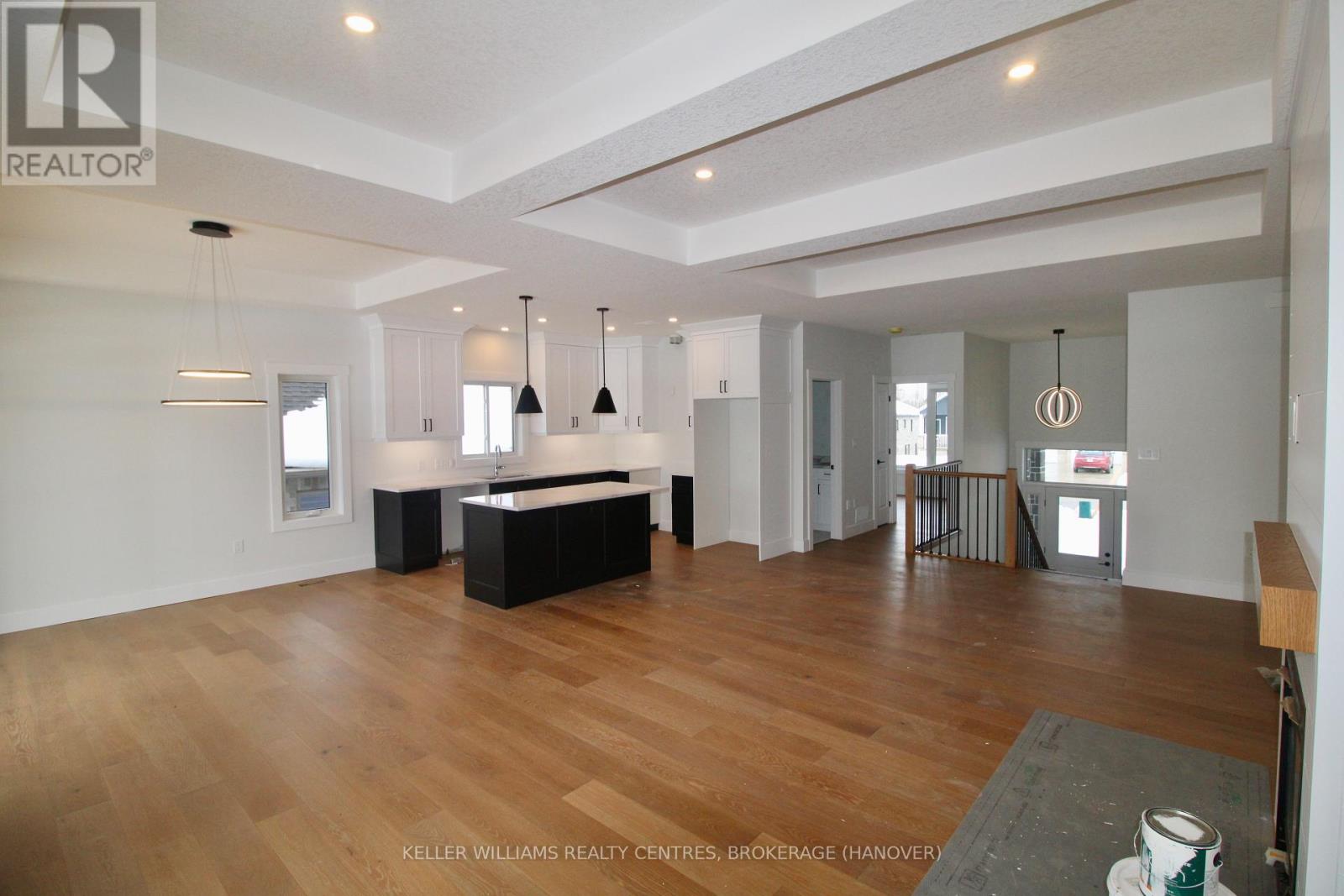 624 26th Avenue, Hanover, Ontario  N4N 3B8 - Photo 4 - X10848124
