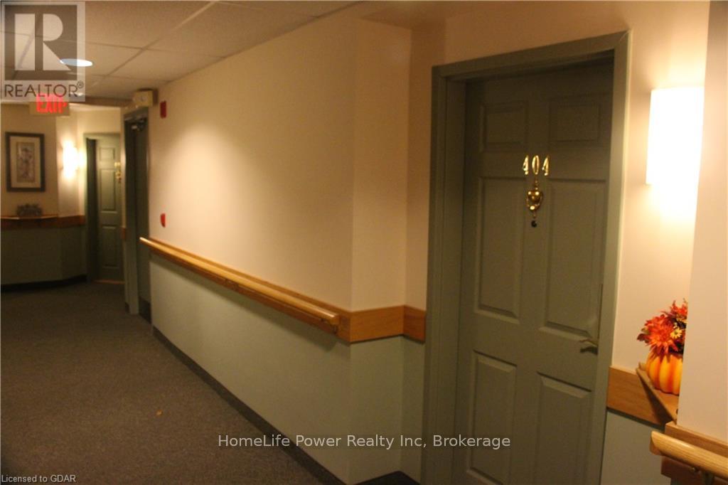 404 - 20 St George Street, Kitchener, Ontario  N2G 2S7 - Photo 4 - X11822625