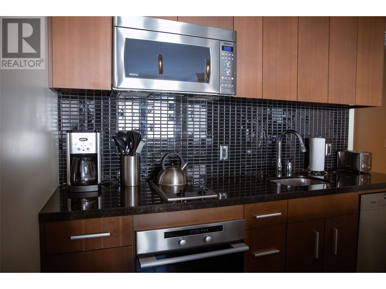 2950 Camozzi Road Unit# 2533, Revelstoke, British Columbia  V0E 2S0 - Photo 5 - 10330238