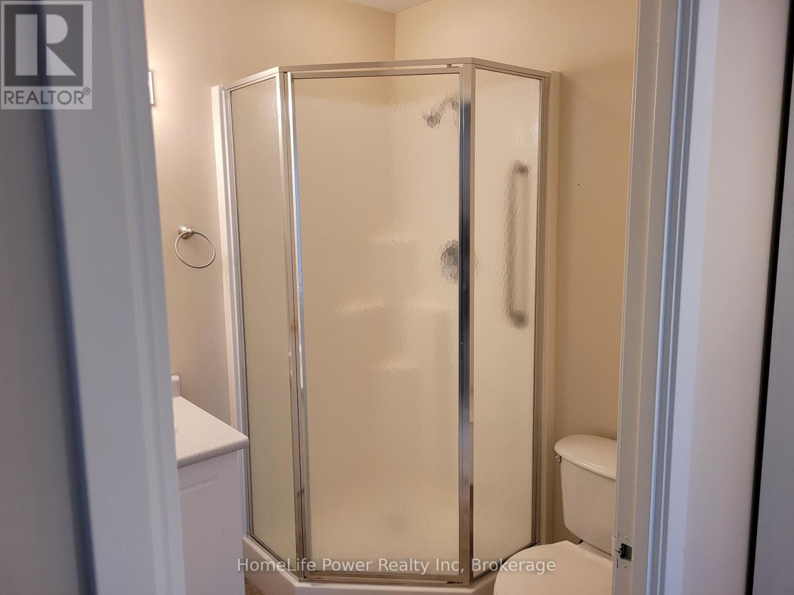 404 - 20 St George Street, Kitchener, Ontario  N2G 2S7 - Photo 24 - X11822625