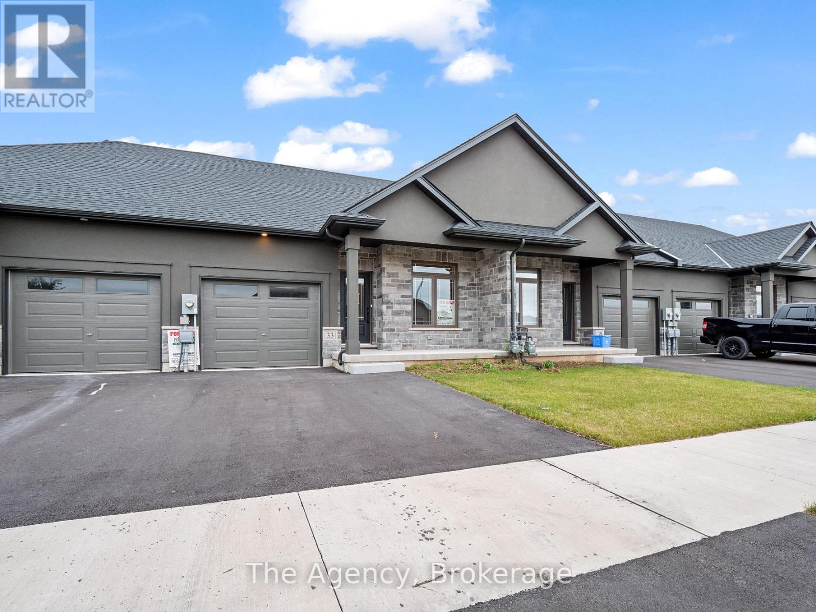 15 AUSTIN DRIVE S, Welland, Ontario