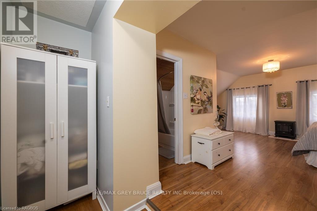 120 Havelock Street, Georgian Bluffs, Ontario  N0H 2T0 - Photo 30 - X10846870