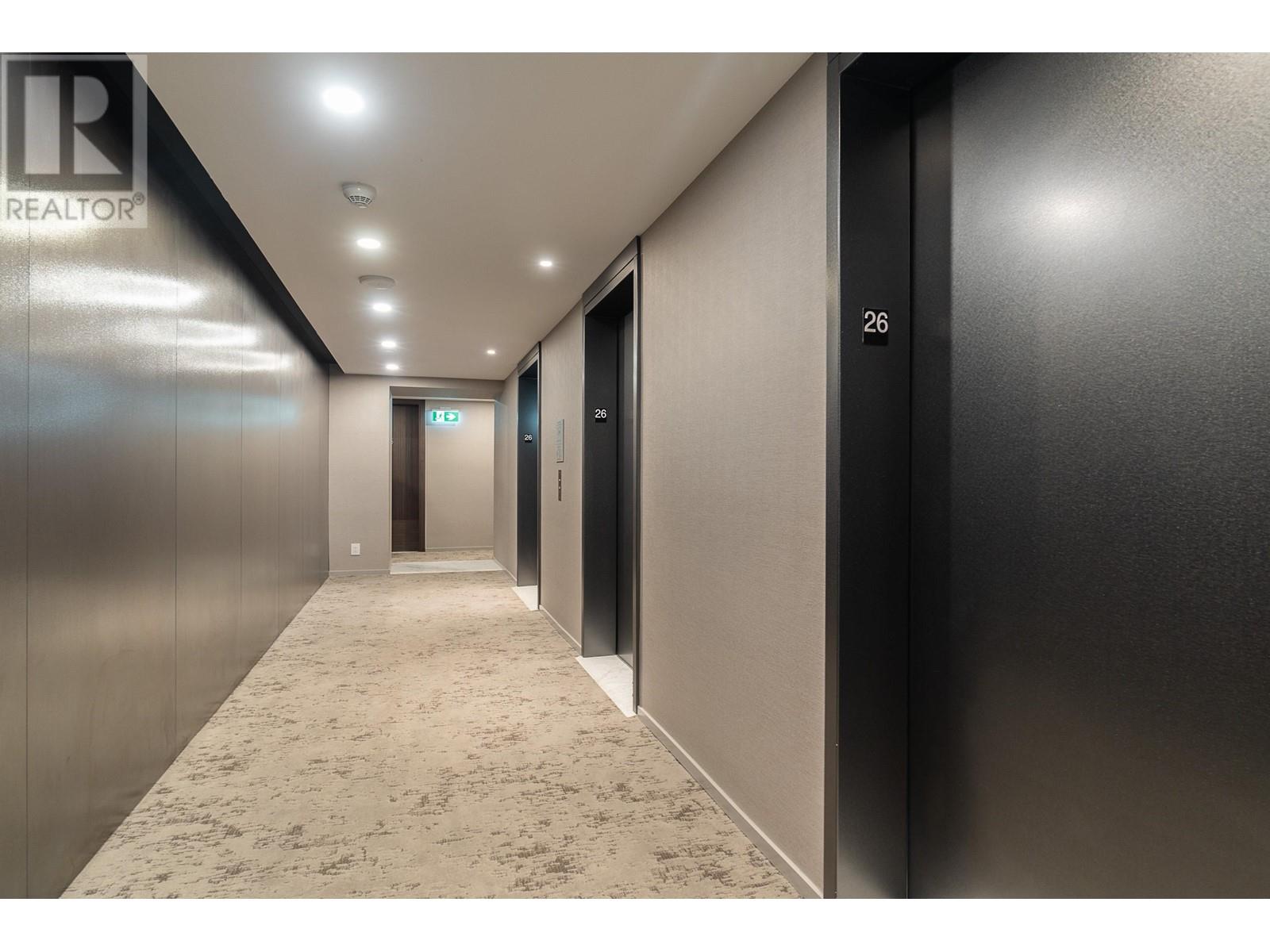 Listing Picture 7 of 38 : 2605 889 PACIFIC STREET, Vancouver / 溫哥華 - 魯藝地產 Yvonne Lu Group - MLS Medallion Club Member