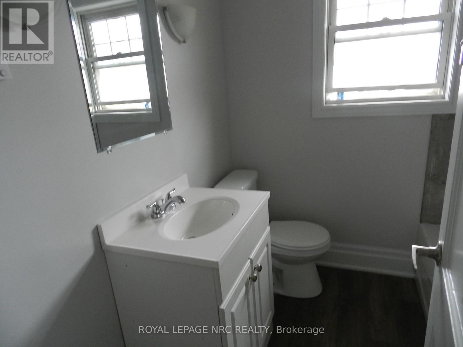 Unit 2 - 6891 Lundy's Lane Lane N, Niagara Falls, Ontario  L2G 1W1 - Photo 16 - X11821915