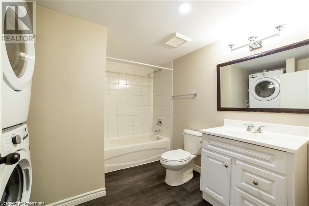 37 St. Augustine Avenue Unit# Lower, Welland, Ontario  L3C 2K8 - Photo 14 - 40682515