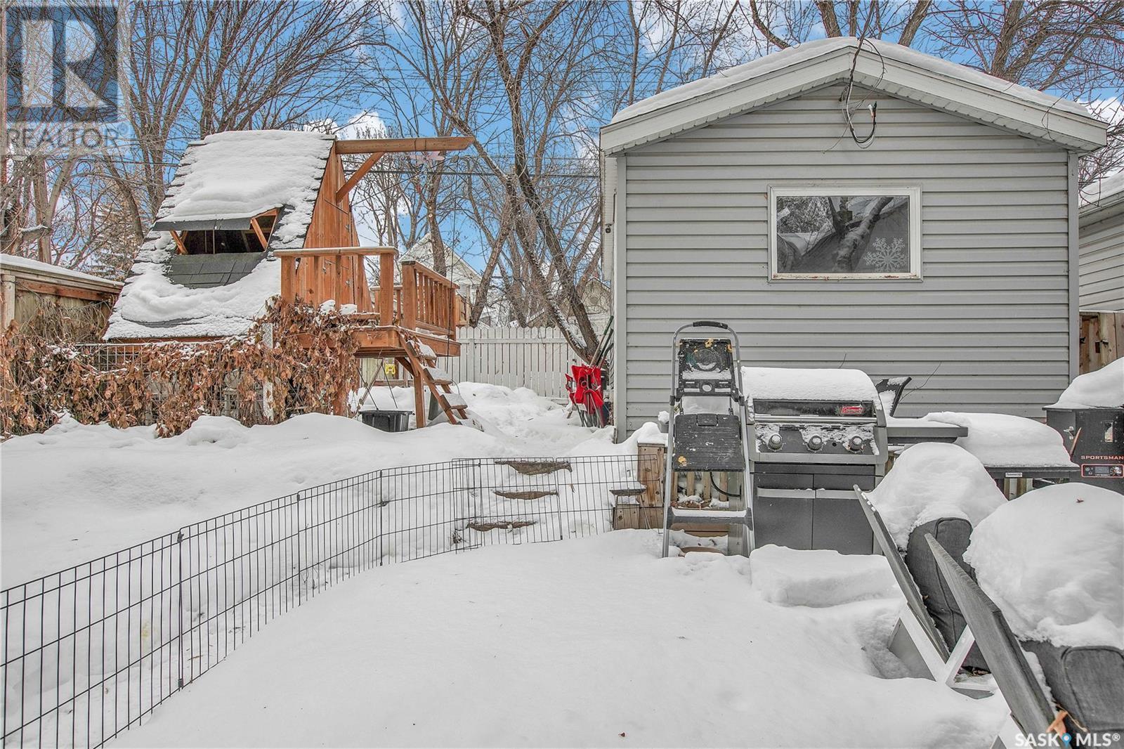 214 26th Street W, Saskatoon, Saskatchewan  S7L 0H6 - Photo 26 - SK990609