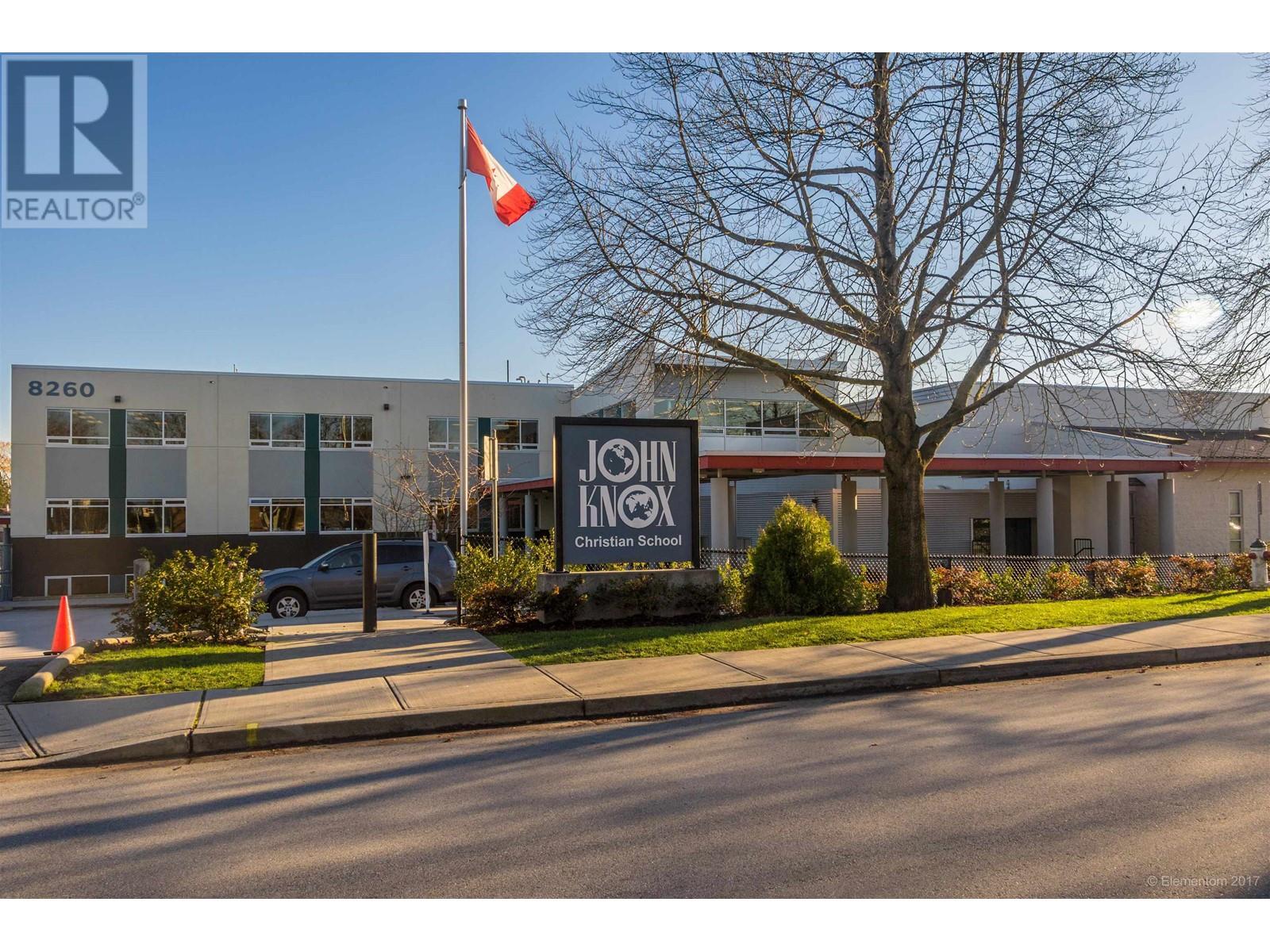 Listing Picture 40 of 40 : 8386 14TH AVENUE, Burnaby / 本拿比 - 魯藝地產 Yvonne Lu Group - MLS Medallion Club Member