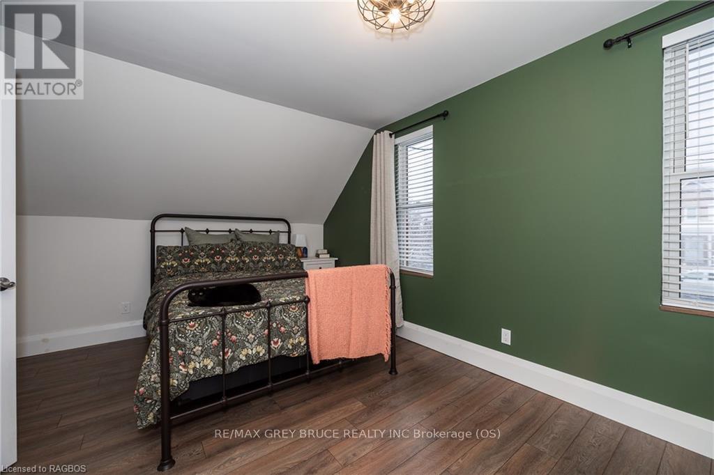 385 Princess Street, Georgian Bluffs, Ontario  N0H 2K0 - Photo 32 - X11823152