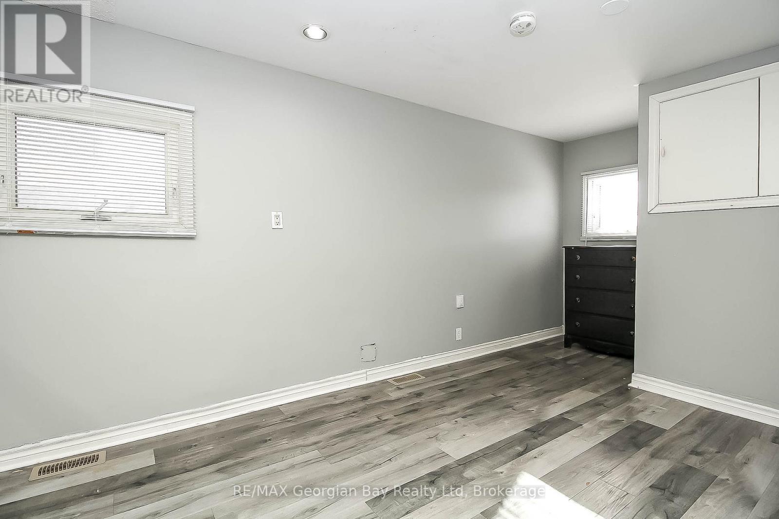 405 Bay Street, Midland, Ontario  L4R 1K7 - Photo 12 - S11892281