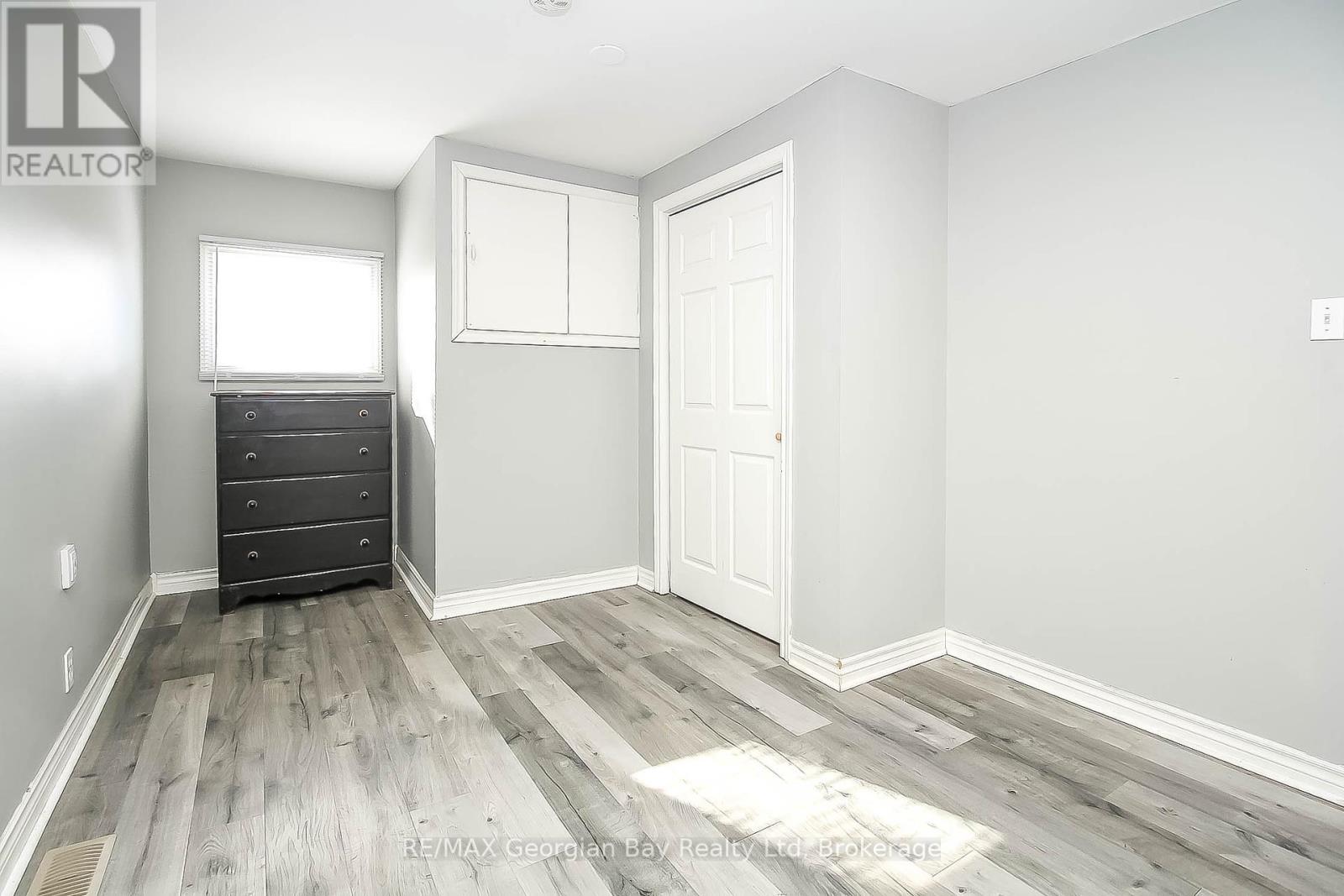 405 Bay Street, Midland, Ontario  L4R 1K7 - Photo 13 - S11892281