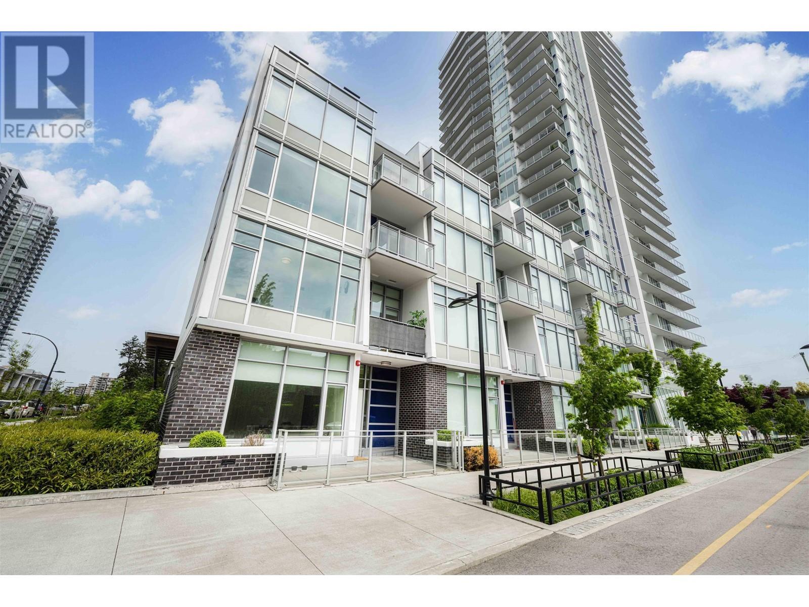 5033 Imperial Street, Burnaby, British Columbia  V5J 0J3 - Photo 2 - R2950415
