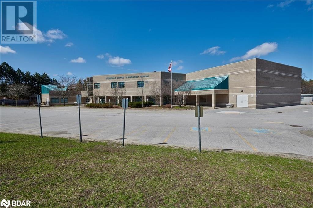 9 Cuthbert Street, Barrie, Ontario  L4N 6X7 - Photo 37 - 40678207