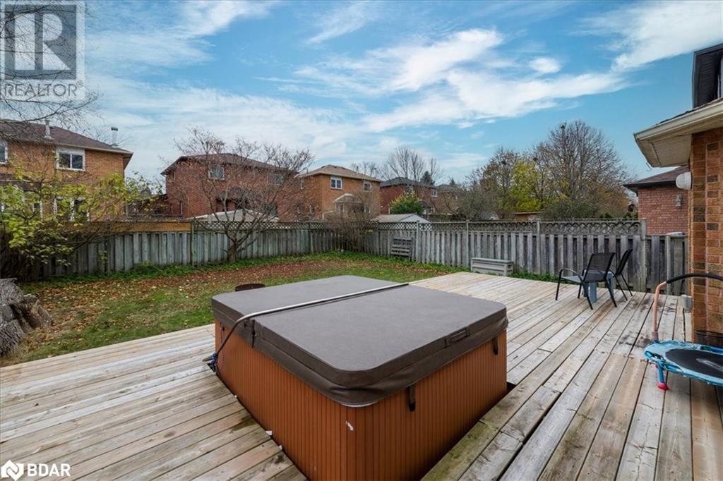 9 Cuthbert Street, Barrie, Ontario  L4N 6X7 - Photo 33 - 40678207