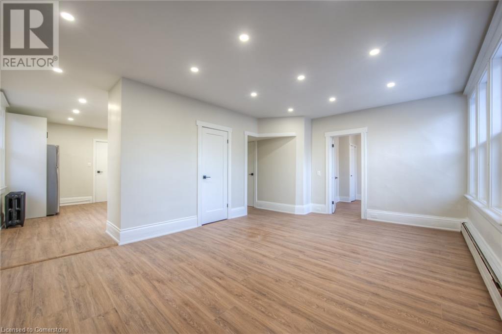 12 Eastbourne Avenue Unit# 2, Hamilton, Ontario  L8M 2M7 - Photo 10 - 40685200