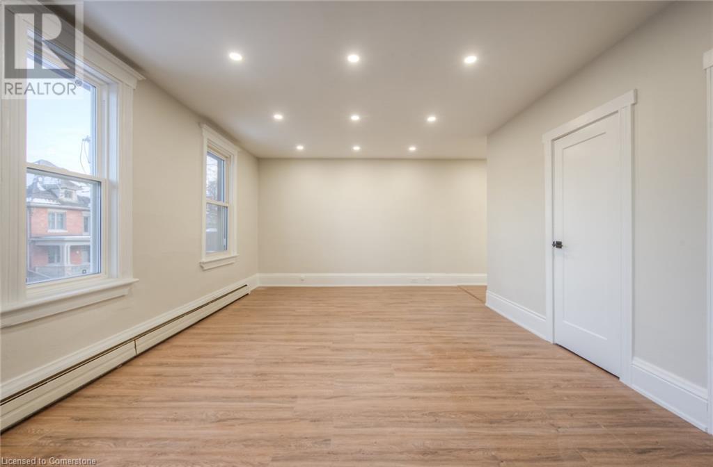 12 Eastbourne Avenue Unit# 2, Hamilton, Ontario  L8M 2M7 - Photo 12 - 40685200
