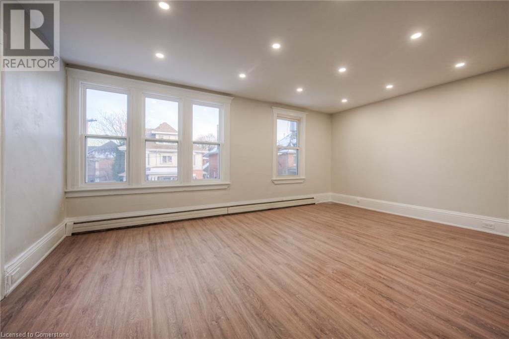 12 Eastbourne Avenue Unit# 2, Hamilton, Ontario  L8M 2M7 - Photo 8 - 40685200