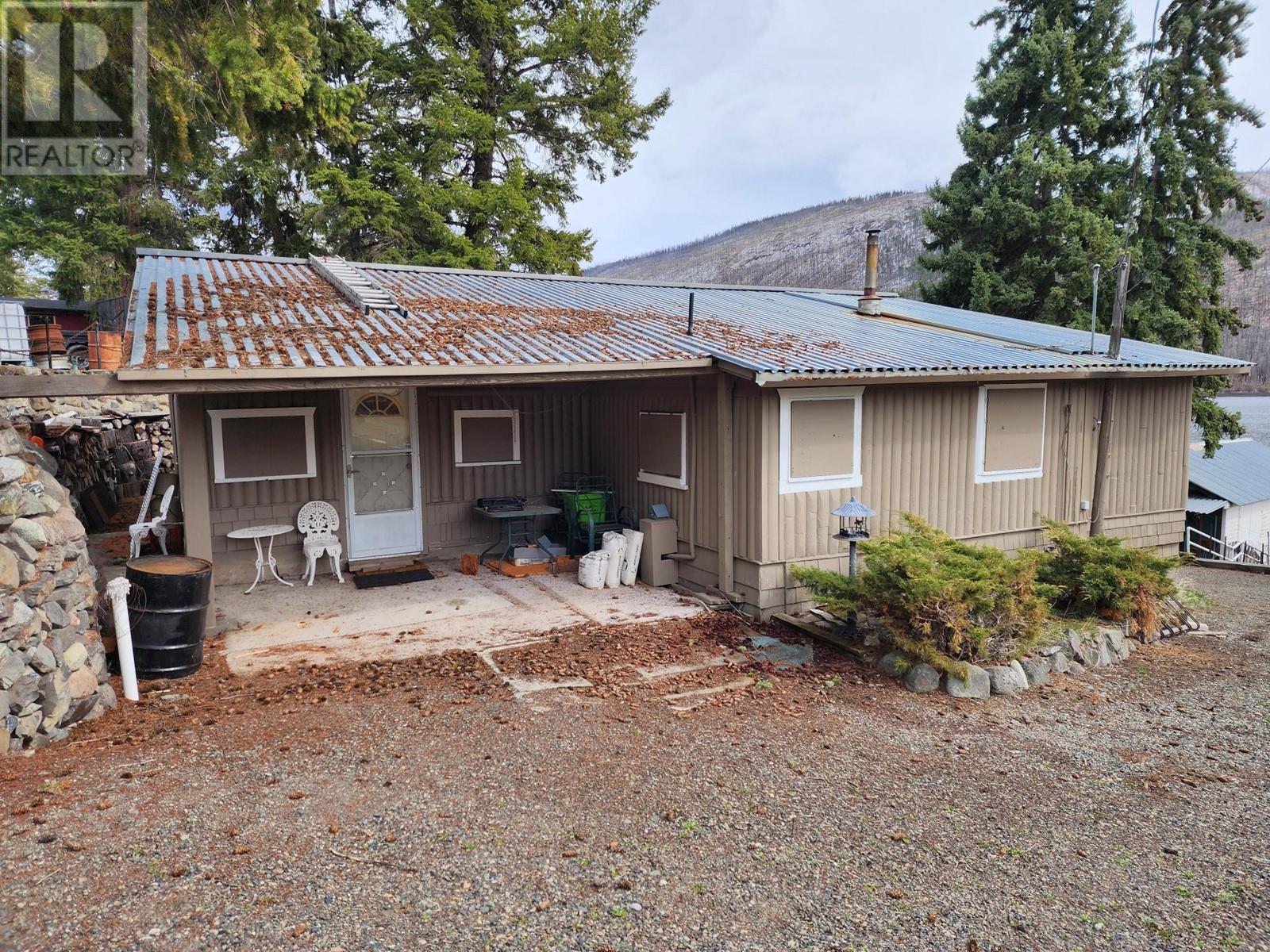 2424 LOON LAKE Road, loon lake, British Columbia