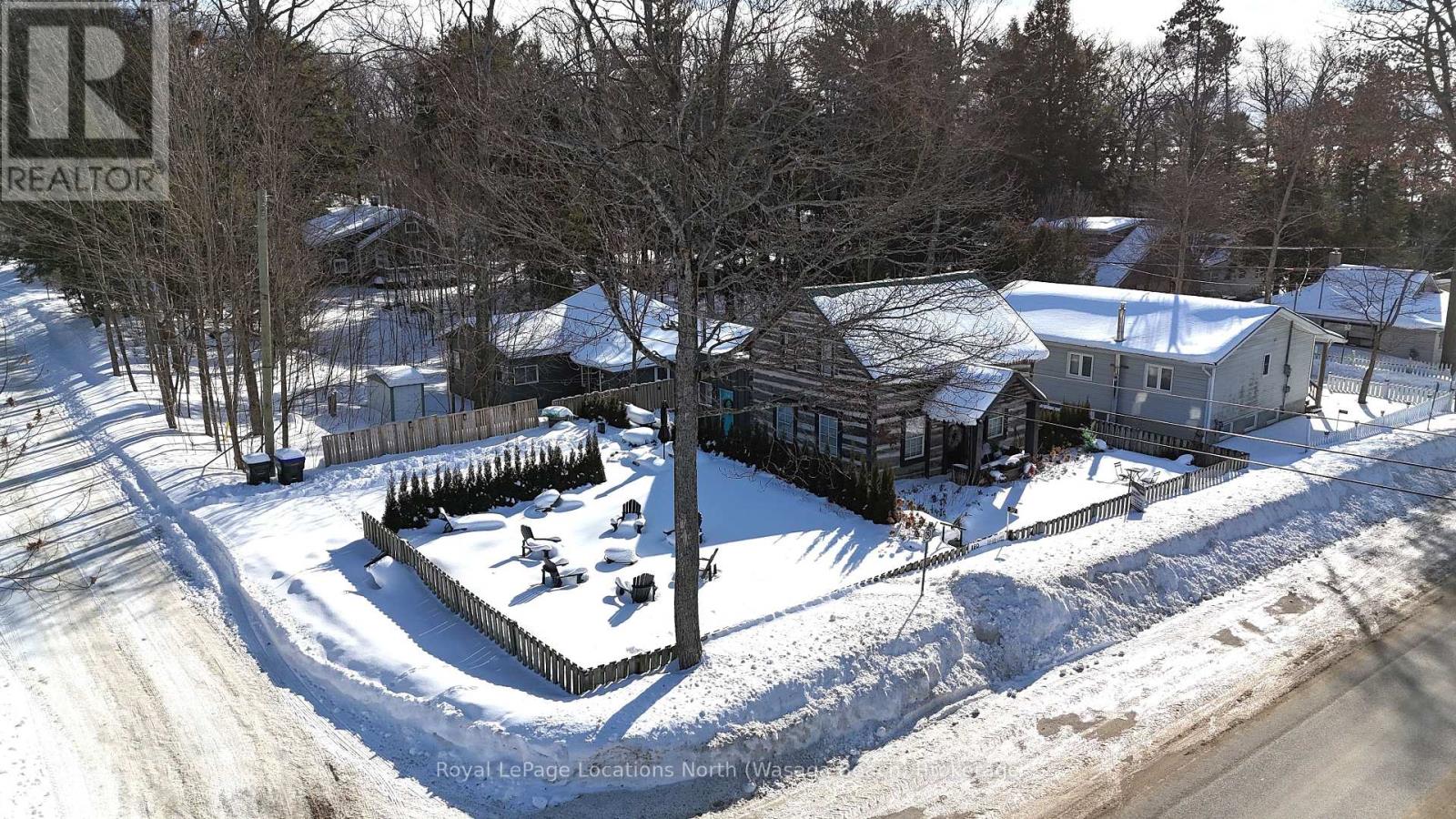 347 Balm Beach Road W, Tiny, Ontario  L0L 2J0 - Photo 1 - S11892364