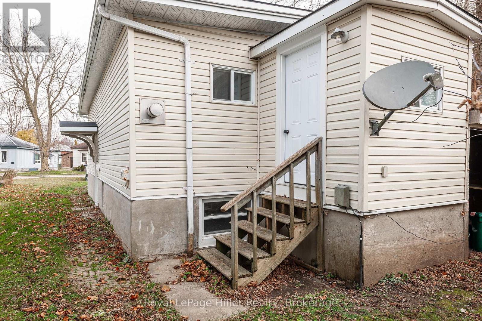 191 West Gore Street, Stratford, Ontario  N5A 1K6 - Photo 3 - X11892322