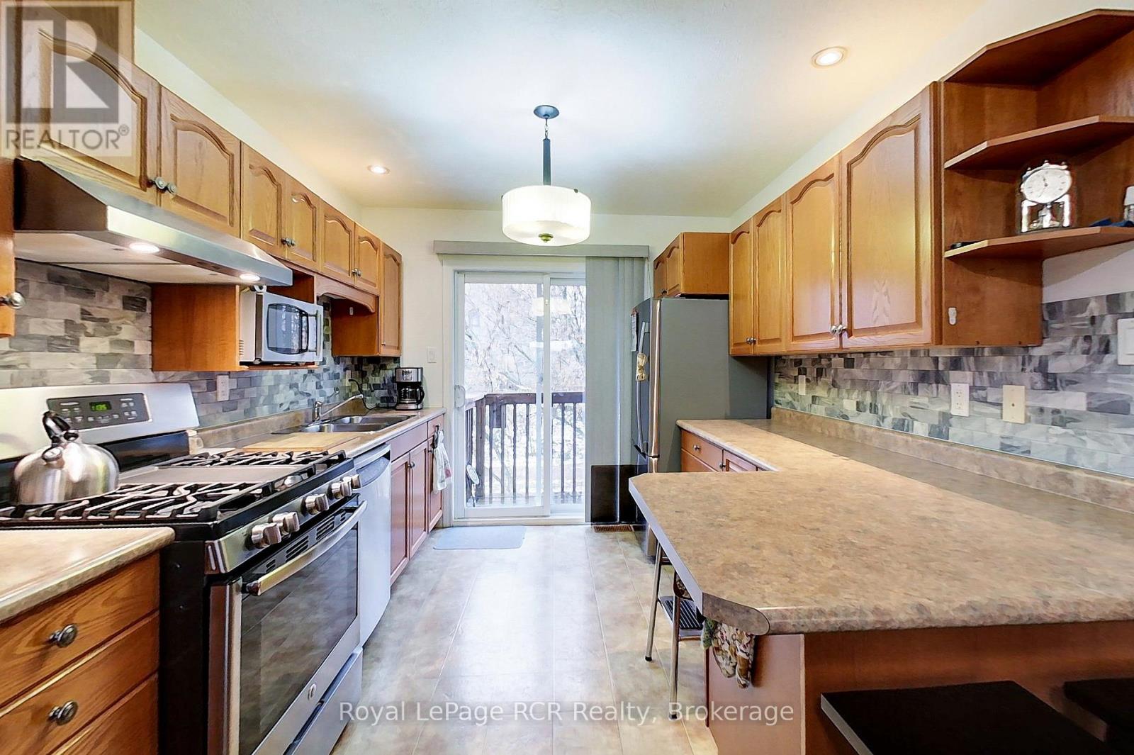 3 - 302 Park Street W, West Grey, Ontario  N0G 1R0 - Photo 10 - X11892373