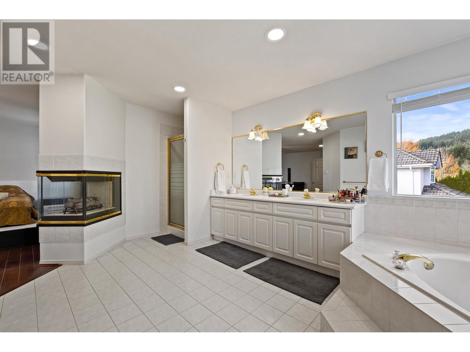 1512 Eagle Mountain Drive, Coquitlam, British Columbia  V3E 2Y6 - Photo 16 - R2947146