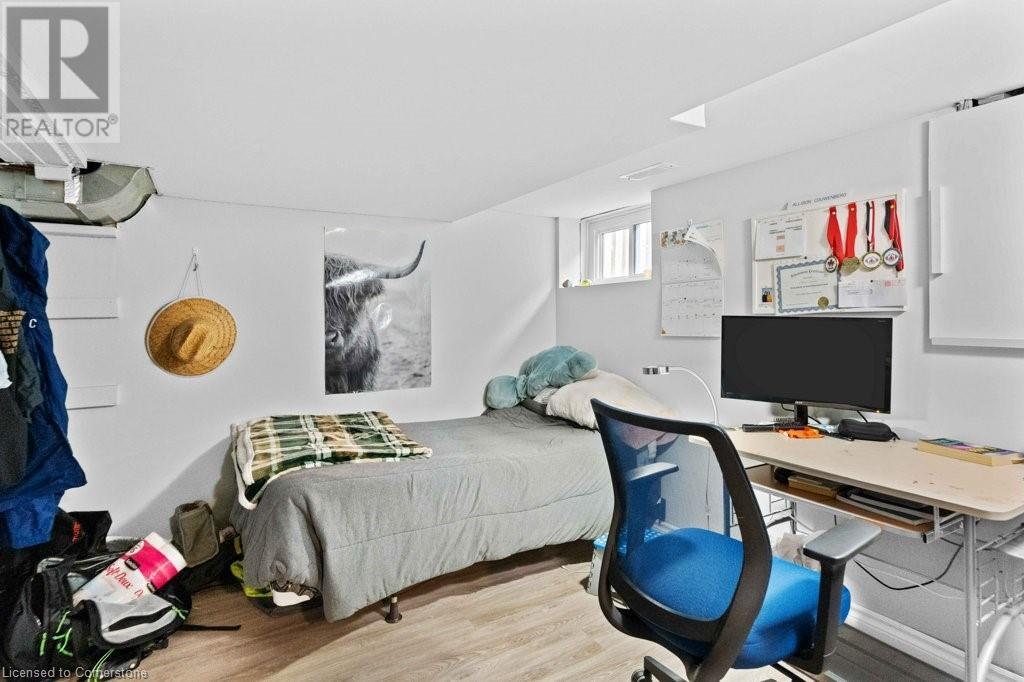 33 Cline Avenue N, Hamilton, Ontario  L8S 3Z3 - Photo 29 - 40662443