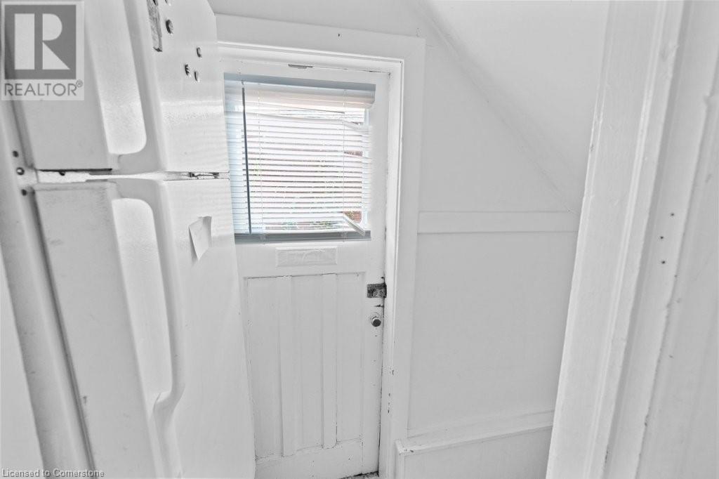 33 Cline Avenue N, Hamilton, Ontario  L8S 3Z3 - Photo 25 - 40662443