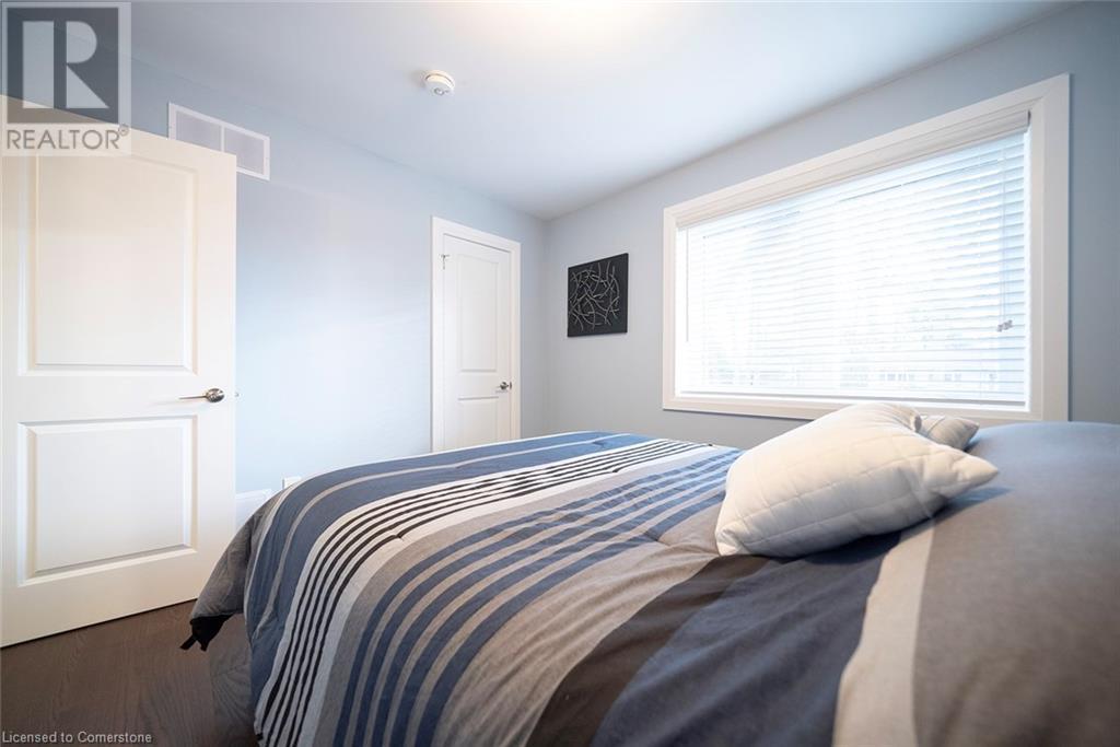 150 Upper Paradise Road, Hamilton, Ontario  L9C 5B8 - Photo 11 - 40685071