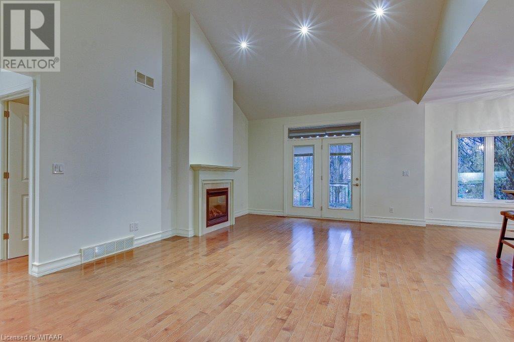 5 Wood Haven Drive Unit# 103, Tillsonburg, Ontario  N4G 0A8 - Photo 11 - 40621967