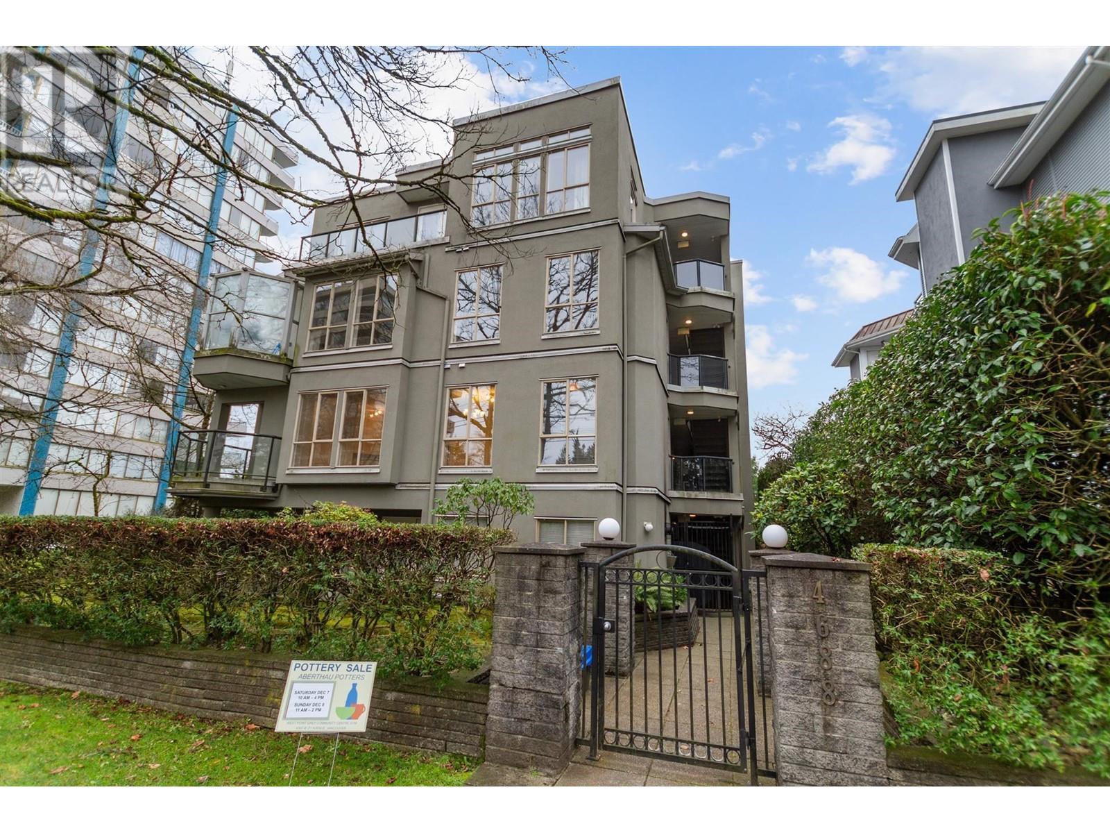 201 4688 W 10th Avenue, Vancouver, British Columbia  V6R 2J5 - Photo 1 - R2950049