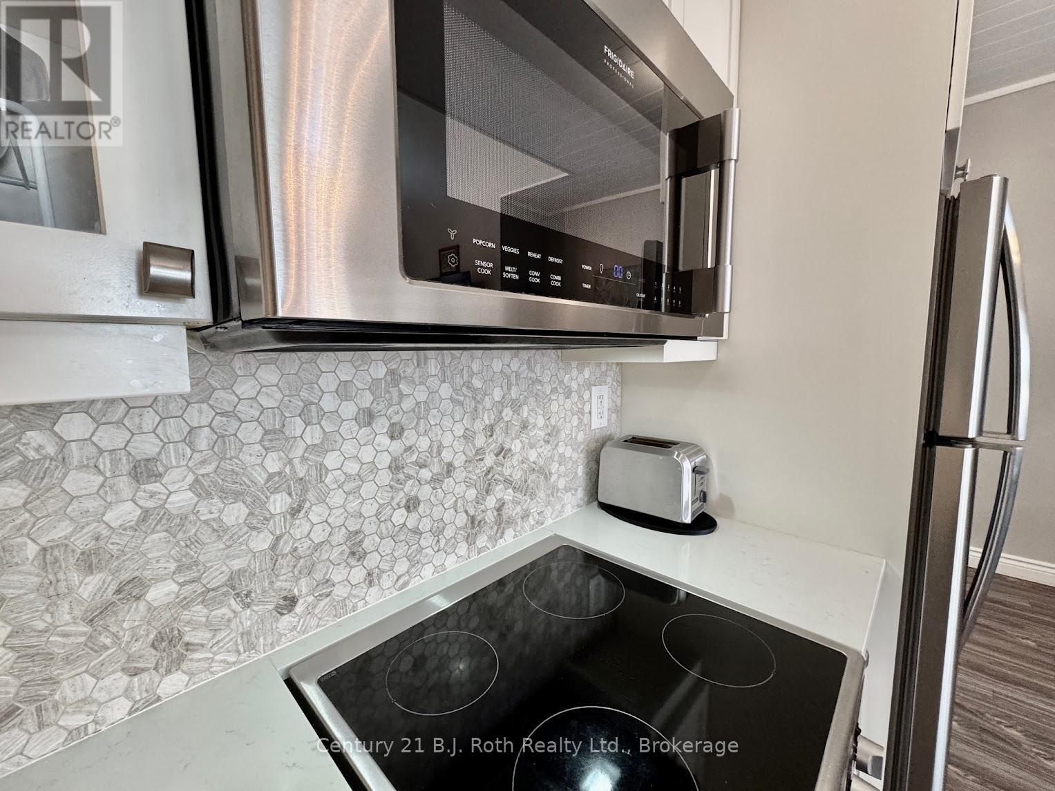 5231 Signature Grandview Drive, Huntsville, Ontario  P1H 2N1 - Photo 14 - X11892453