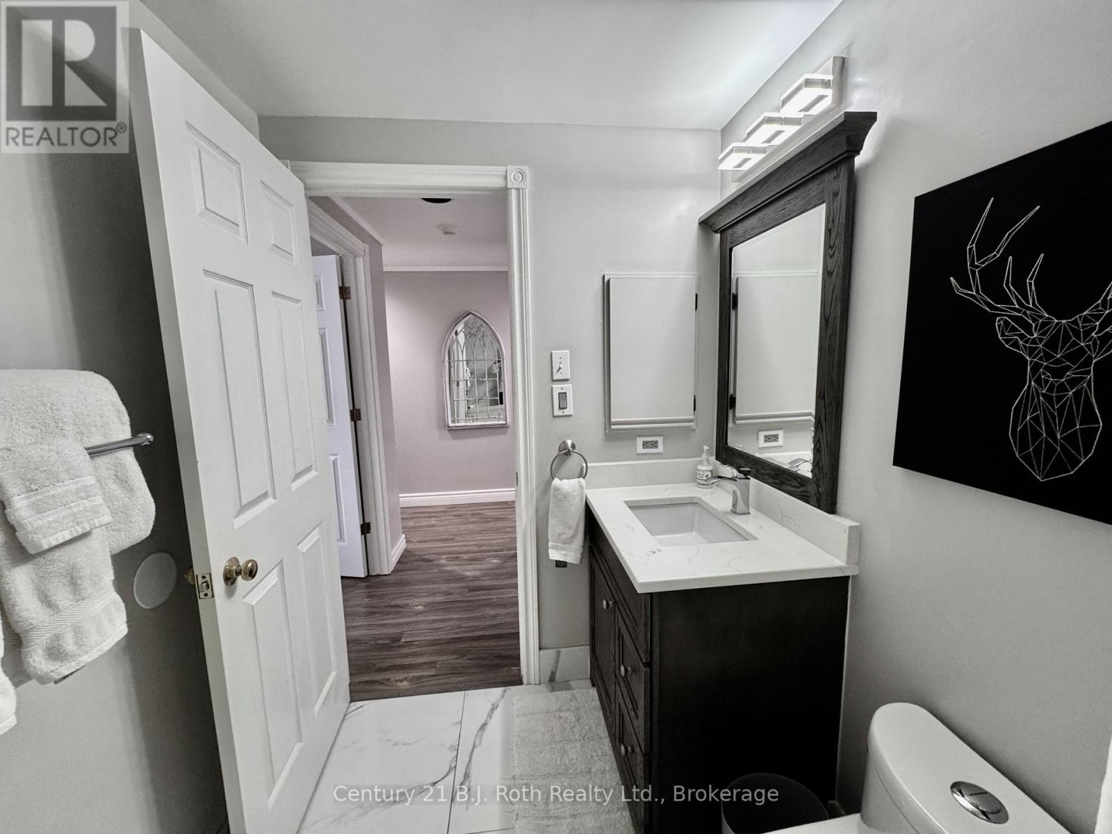 5231 Signature Grandview Drive, Huntsville, Ontario  P1H 2N1 - Photo 17 - X11892453