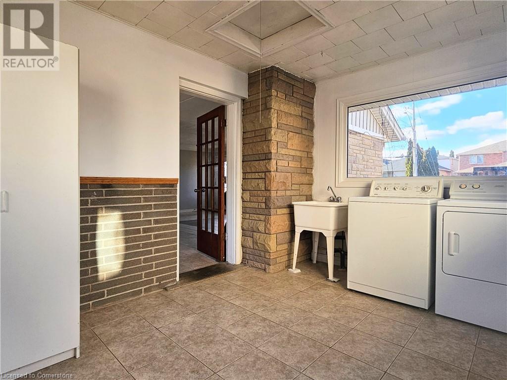 115 Chesley Street, Hamilton, Ontario  L9C 3V9 - Photo 21 - 40685104