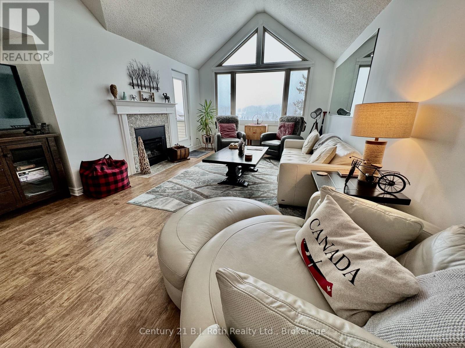 231 Hilltop Grandview Drive, Huntsville, Ontario  P1H 2J5 - Photo 14 - X11885034