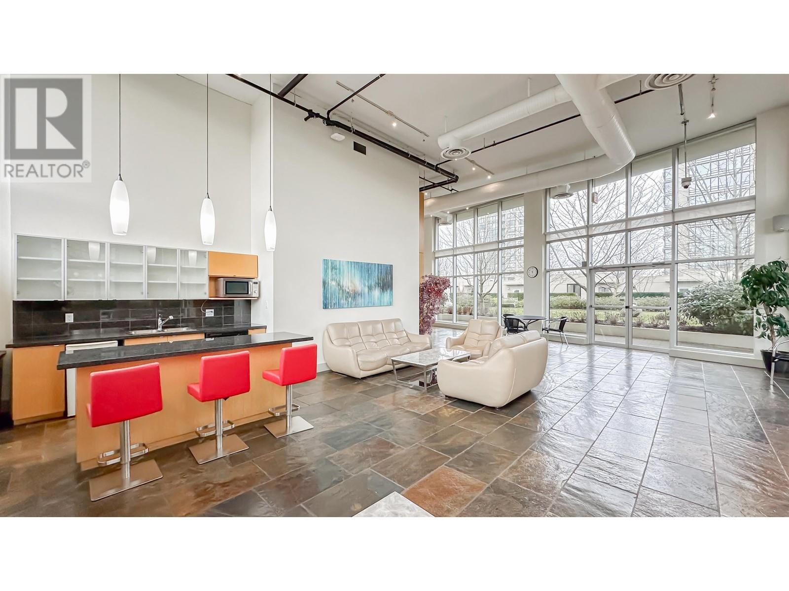 Listing Picture 17 of 26 : 506 9180 HEMLOCK DRIVE, Richmond / 烈治文 - 魯藝地產 Yvonne Lu Group - MLS Medallion Club Member