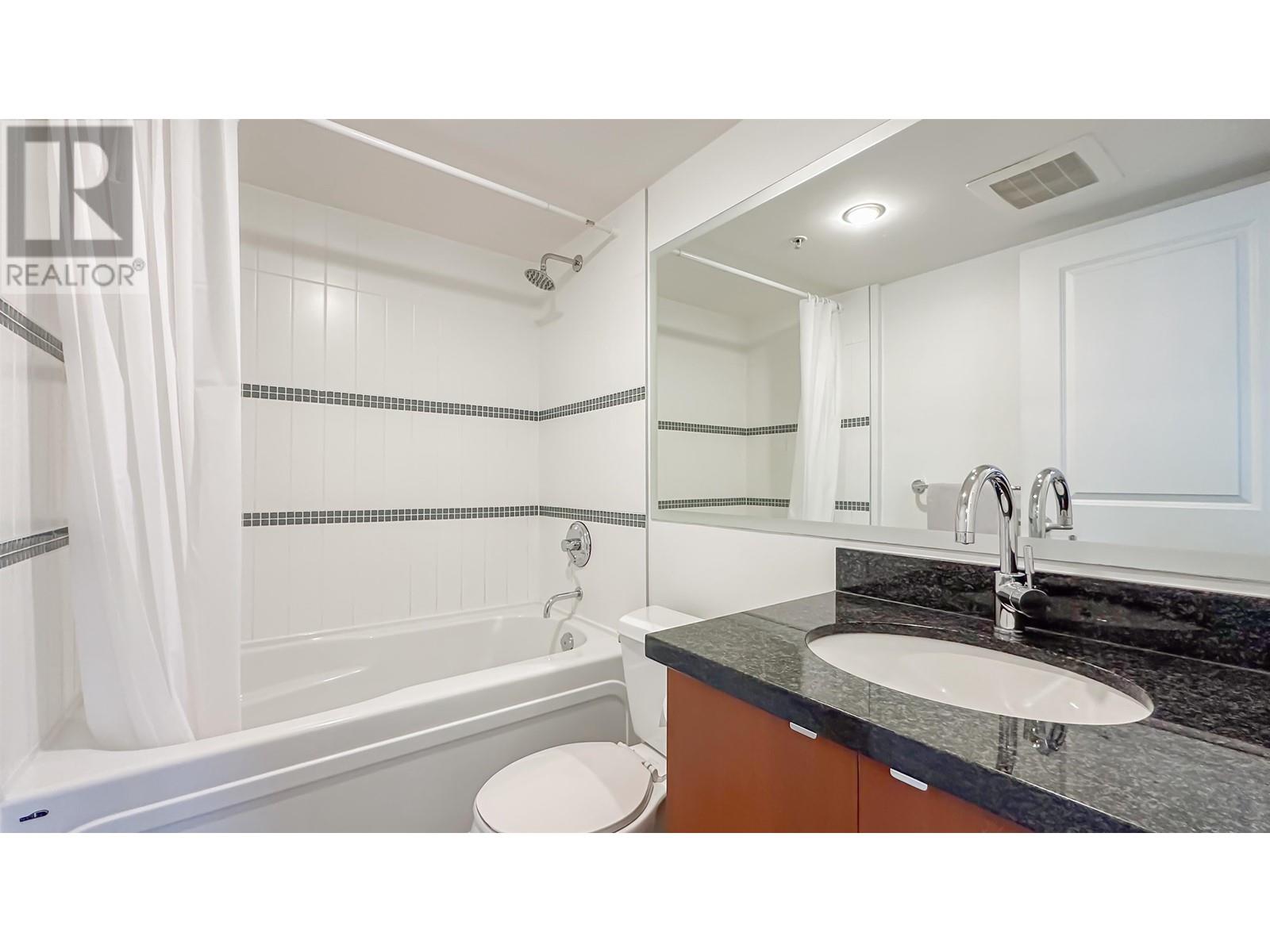 Listing Picture 13 of 26 : 506 9180 HEMLOCK DRIVE, Richmond / 烈治文 - 魯藝地產 Yvonne Lu Group - MLS Medallion Club Member