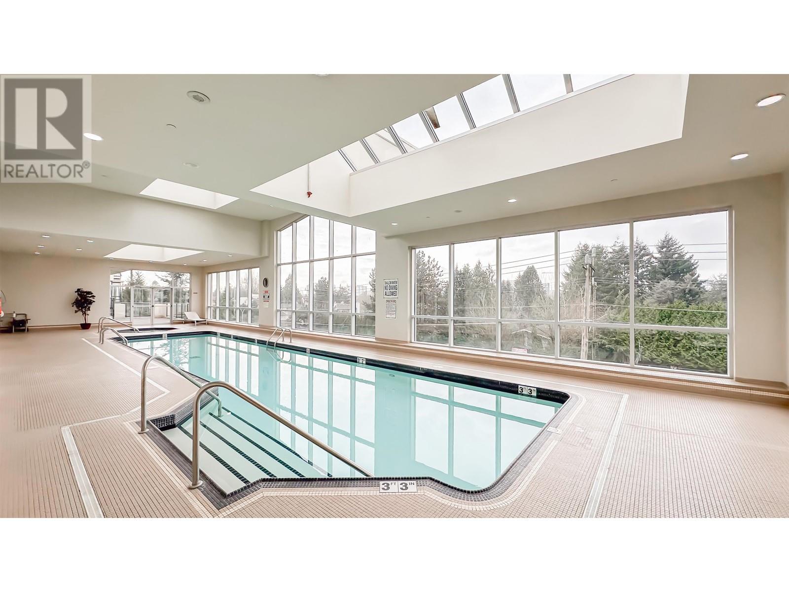 Listing Picture 21 of 26 : 506 9180 HEMLOCK DRIVE, Richmond / 烈治文 - 魯藝地產 Yvonne Lu Group - MLS Medallion Club Member