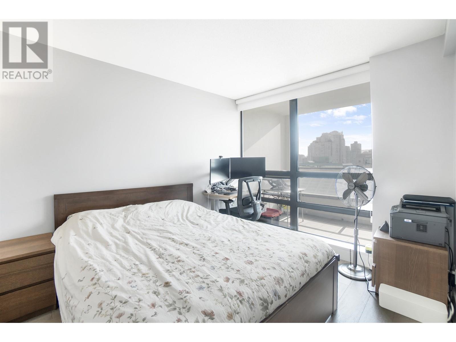 Listing Picture 21 of 38 : 1305 938 SMITHE STREET, Vancouver / 溫哥華 - 魯藝地產 Yvonne Lu Group - MLS Medallion Club Member
