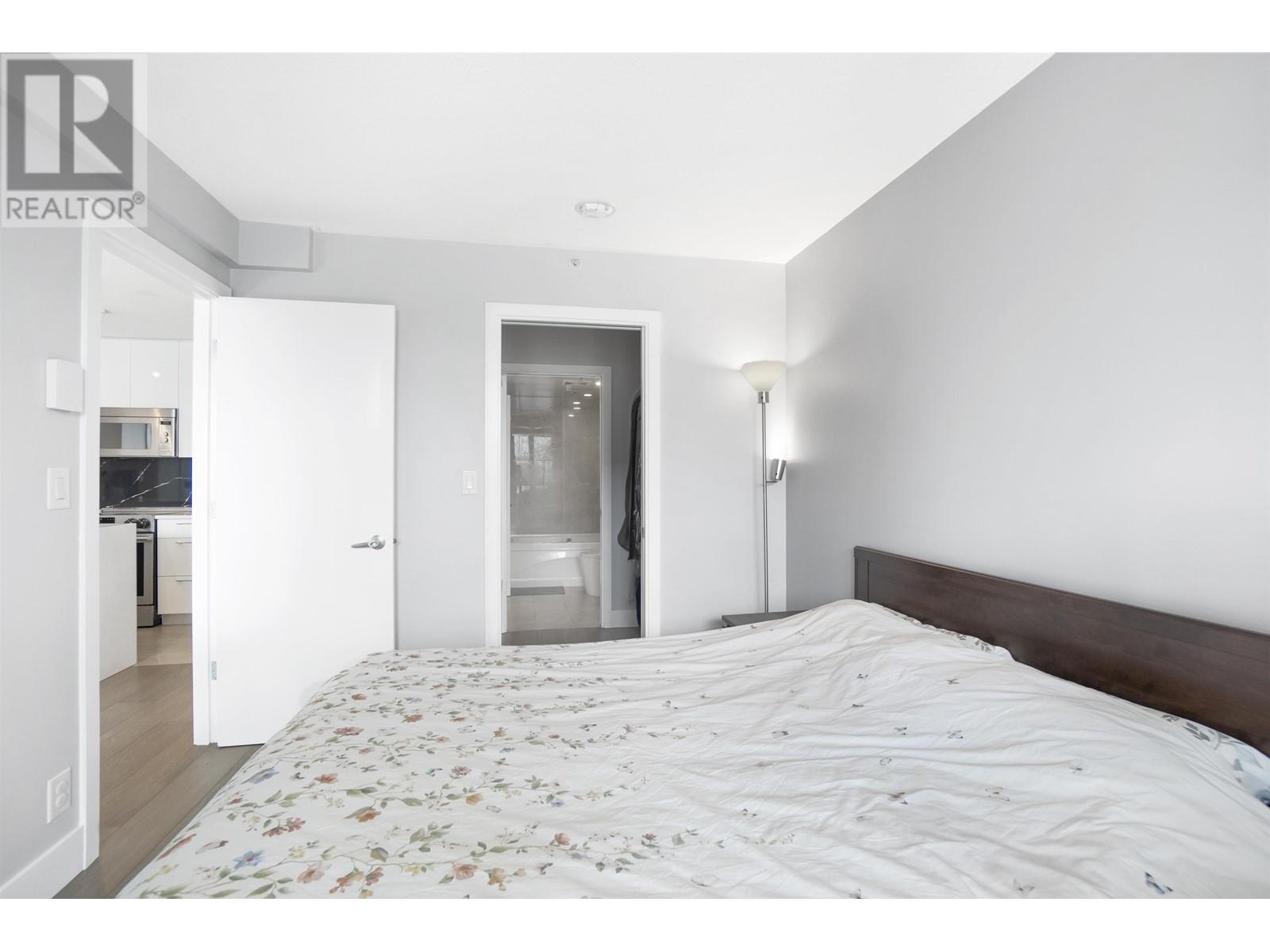 Listing Picture 23 of 38 : 1305 938 SMITHE STREET, Vancouver / 溫哥華 - 魯藝地產 Yvonne Lu Group - MLS Medallion Club Member