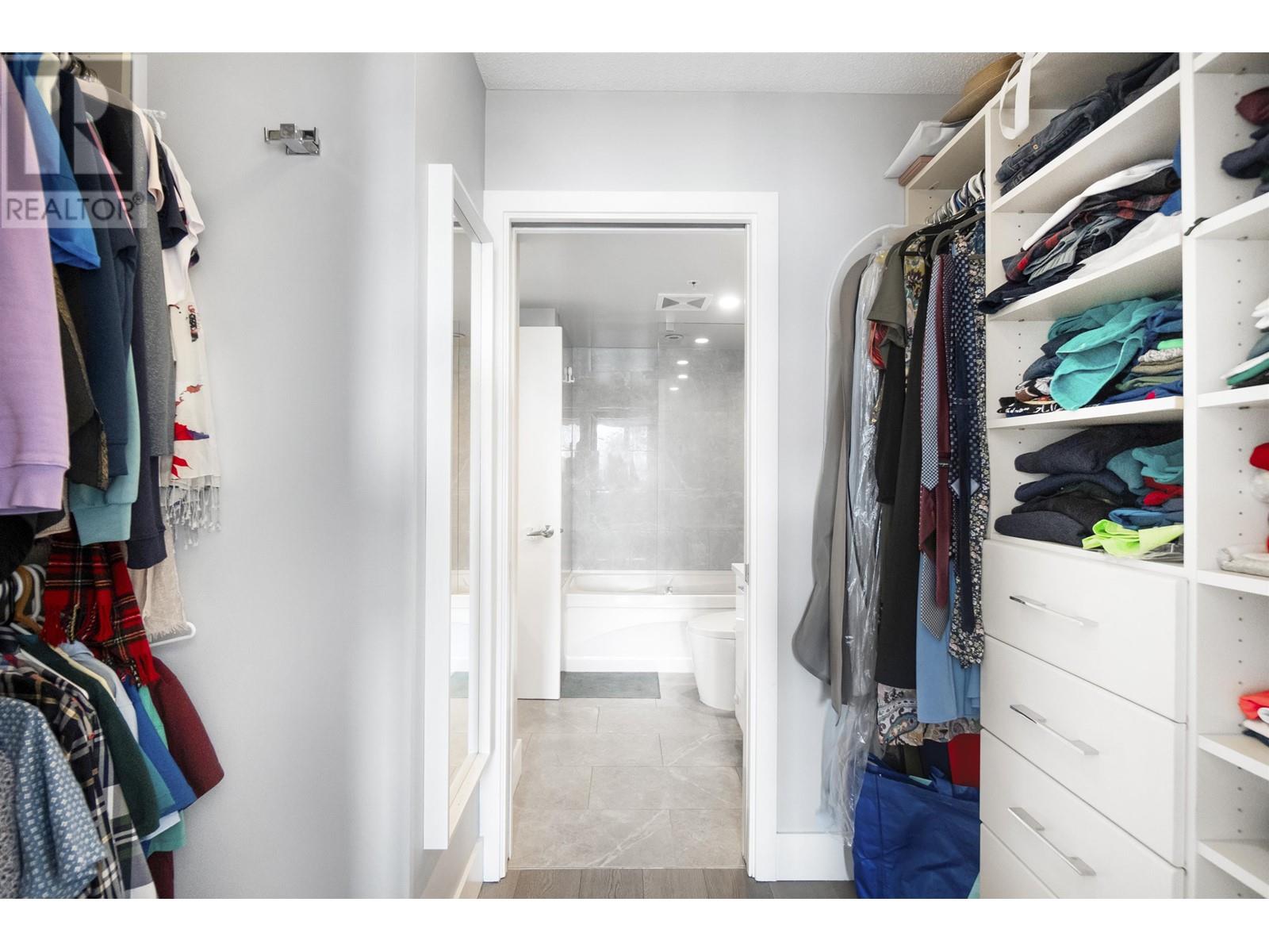 Listing Picture 25 of 38 : 1305 938 SMITHE STREET, Vancouver / 溫哥華 - 魯藝地產 Yvonne Lu Group - MLS Medallion Club Member