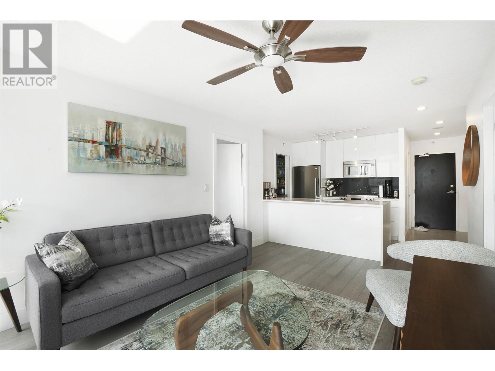 Listing Picture 9 of 38 : 1305 938 SMITHE STREET, Vancouver / 溫哥華 - 魯藝地產 Yvonne Lu Group - MLS Medallion Club Member