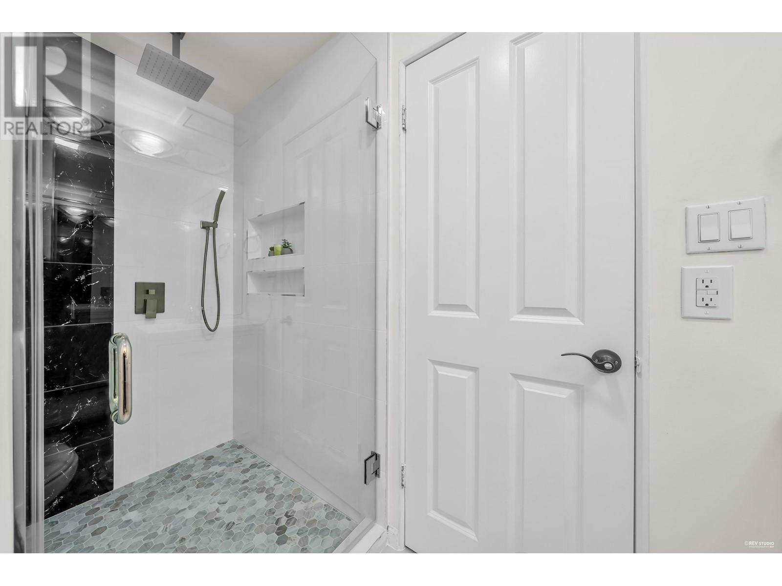 873 Old Lillooet Road, North Vancouver, British Columbia  V7J 2H6 - Photo 10 - R2950451