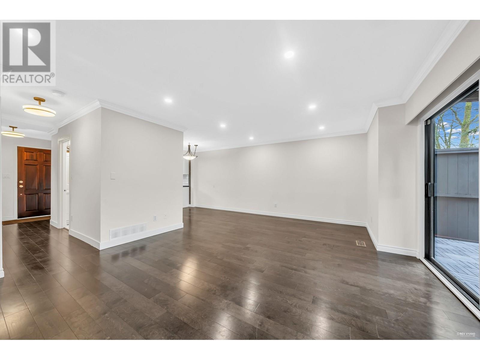 873 Old Lillooet Road, North Vancouver, British Columbia  V7J 2H6 - Photo 7 - R2950451