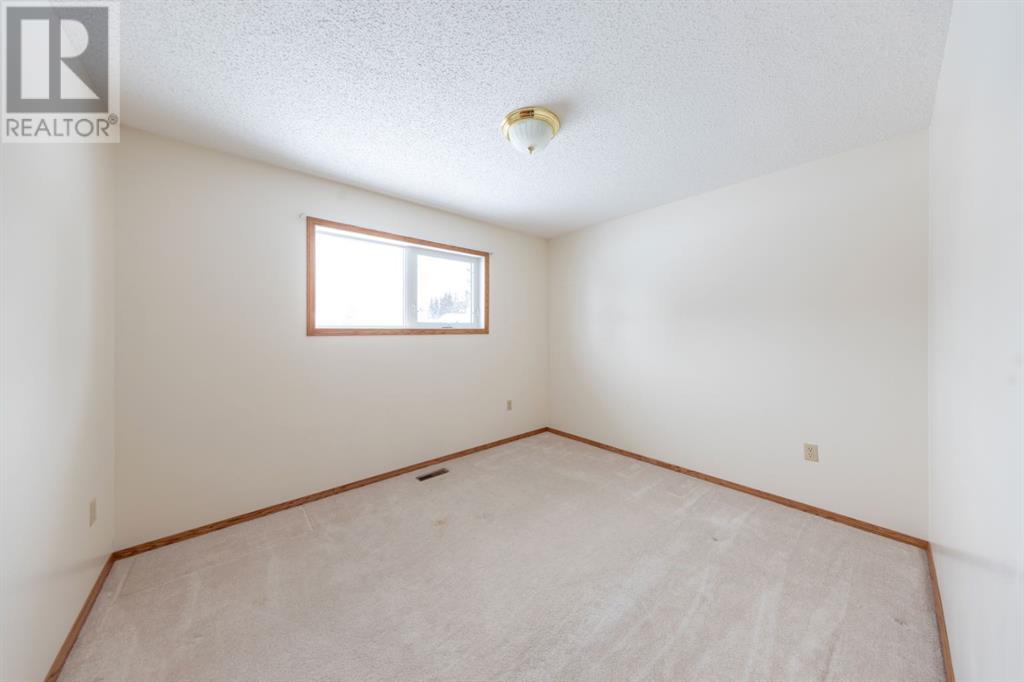 136 3rd Street W, St. Walburg, Saskatchewan  S0M 2T0 - Photo 19 - A2183123