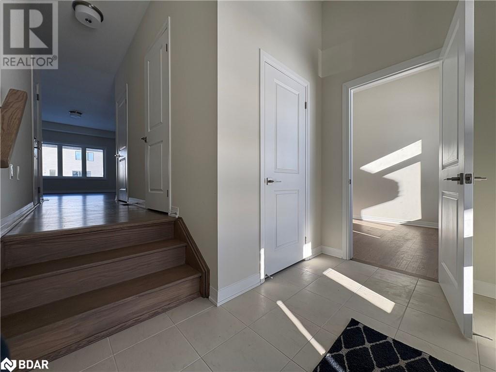 3172 Searidge Street, Severn, Ontario  L3V 8R1 - Photo 5 - 40684988