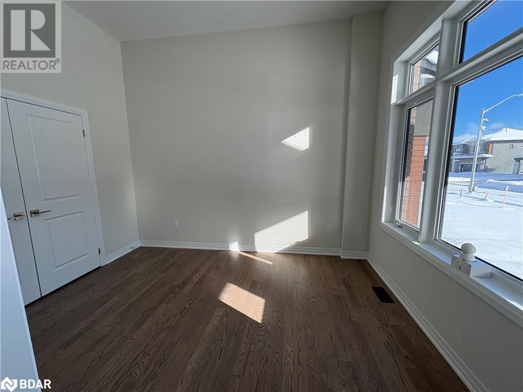 3172 Searidge Street, Severn, Ontario  L3V 8R1 - Photo 6 - 40684988